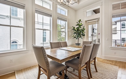 Savvy Seagrove 8