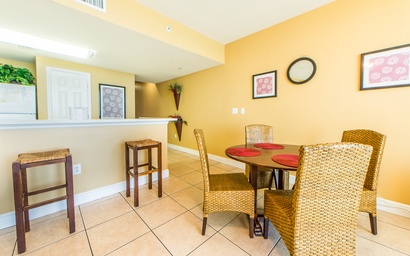 Majestic Beach Towers 1-1706 7