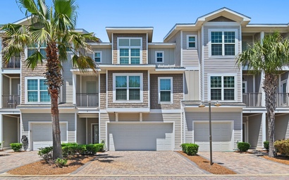 Driftwood Townhomes #4- Acres Away