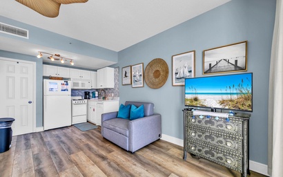 Majestic Beach Towers 1-2109 7