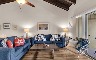 Chateau La Mer #7D 8