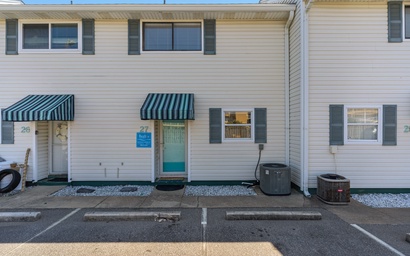 Summerhouse Townhomes #27 4