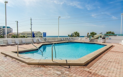 Surfside Resort #604 4