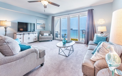 Laketown Wharf 1403