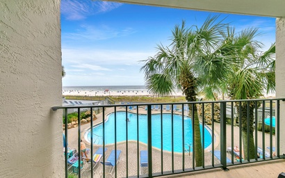 Edgewater Tower 2-108- Gunners Paradise 2