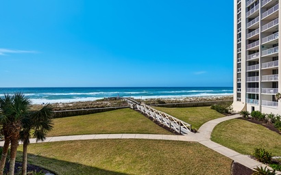 Shoreline Towers 1035 6