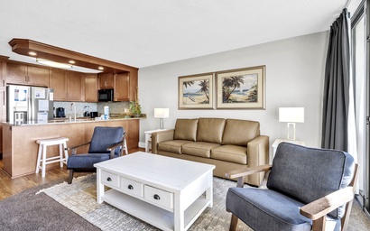 Edgewater Tower 1-305 7