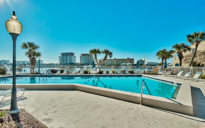 Dolphin Point #406A 3