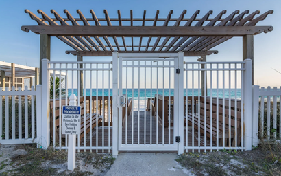 Chateau La Mer #15B 5