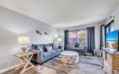 Edgewater Golf Villa 956 8