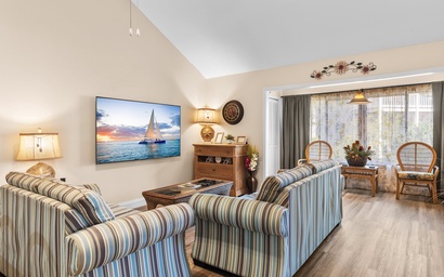 Chateau La Mer II #804- Blue Ocean Getaway
