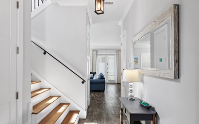 The Coastline Inn 7