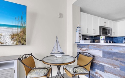 Majestic Beach Towers 1-1014 7