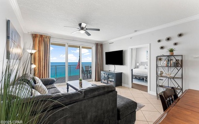 Twin Palms 2204