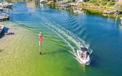 Dolphin Point #406A 6