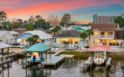 Angler Dock House
