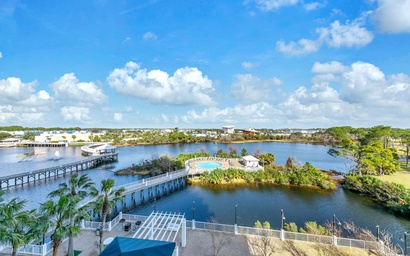 Laketown Wharf 402 2