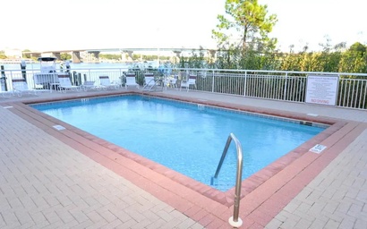 Palm Court Yacht Club 312A - Studio by the Sea 3