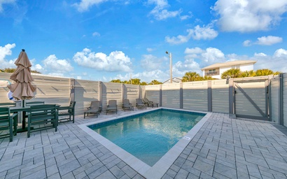 Golden Seashell West 7