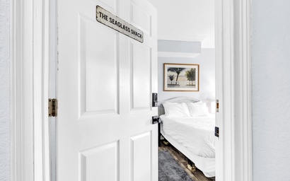 The Seaglass Shack 7