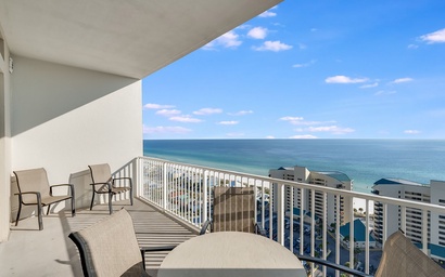 Laketown Wharf 2018 2