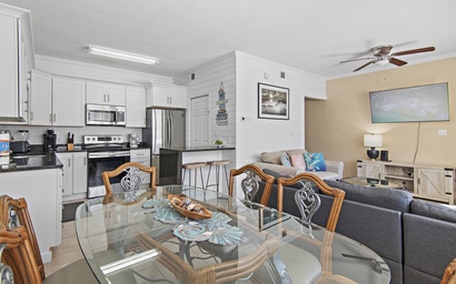 Poinciana Place #123 8