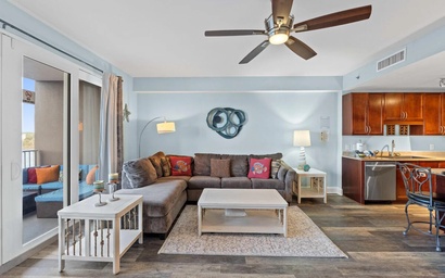 Laketown Wharf 316 8