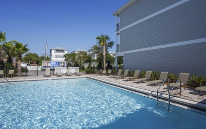 Driftwood Townhomes #6- Emerald Escape 4