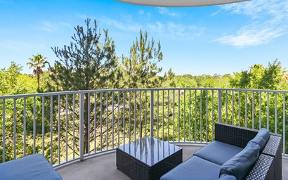 Palms Resort #2406 Jr. 2BR 2