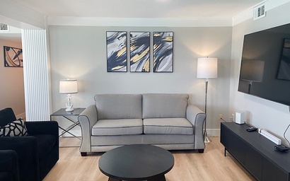 Shoreline Towers 2086 8