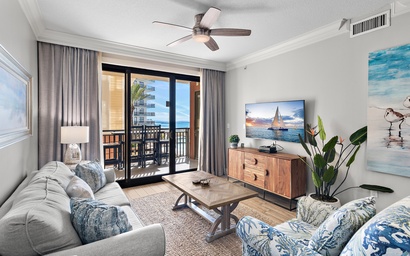 Emerald Grande W222- Rexford's BEACH Retreat