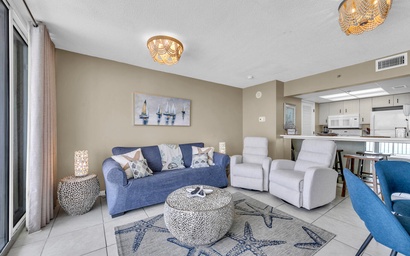 Long Beach Resort 4-1305 8