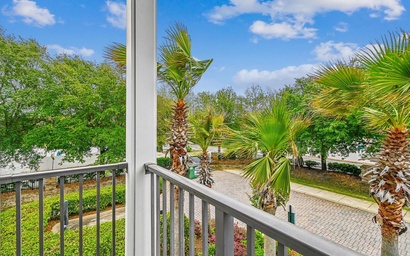 Driftwood Townhomes #1- Beachwaves 2
