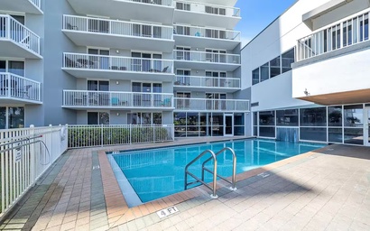 Pelican Beach Resort 904- Seaside Serenity 7
