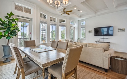 Savvy Seagrove 7