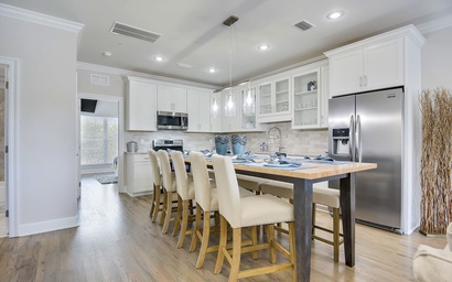 Driftwood Townhomes #3- Liv Salty 5