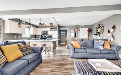 Shoreline Towers 3021 8