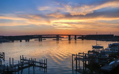 Palm Court Yacht Club 312A - Studio by the Sea 5