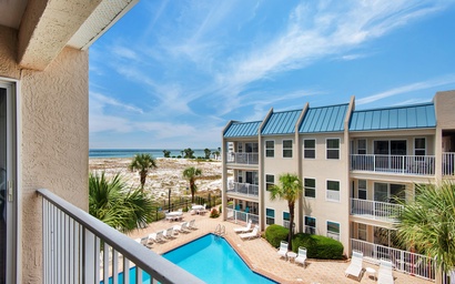 Poolside Villas #302- Harry's Beach House
