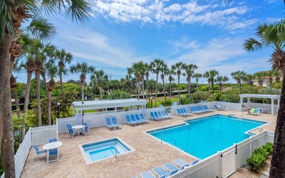 Gulf Place Town Center 421 3