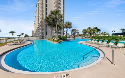 Long Beach Resort 1-1300E 3