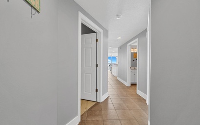 Majestic Beach Towers 2-1701 7