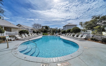 Fancy Nancy's Beach Home 3