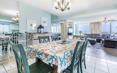 Shoreline Towers 3061 8