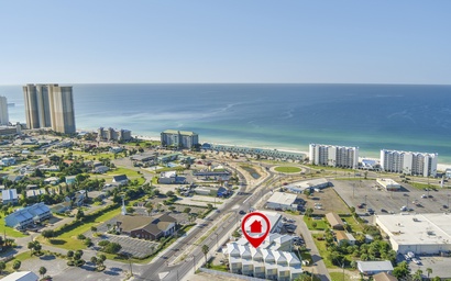 Livin' La Villa Loca 6