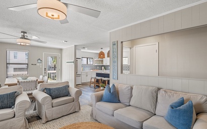 Dogwood Bungalow 7