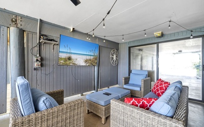 Charline at Shoreline Villas 3