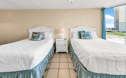 Top of the Gulf 324 8