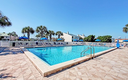 Shoreline Towers 3033 3