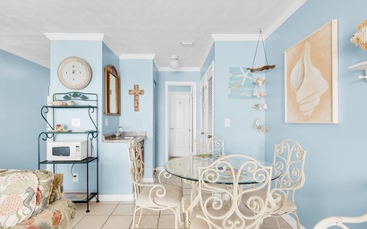 Polynesian Village 211 6